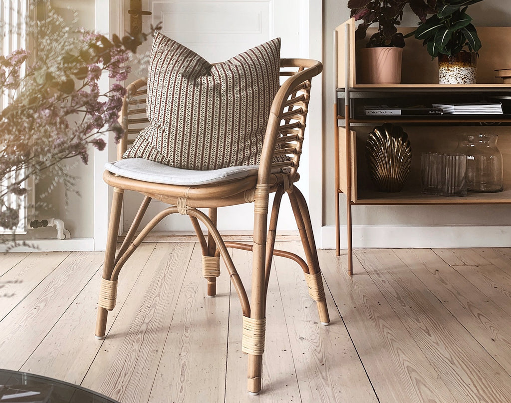 Vibes of nature with the modern Blend rattan chair in the home of @Marieeigen