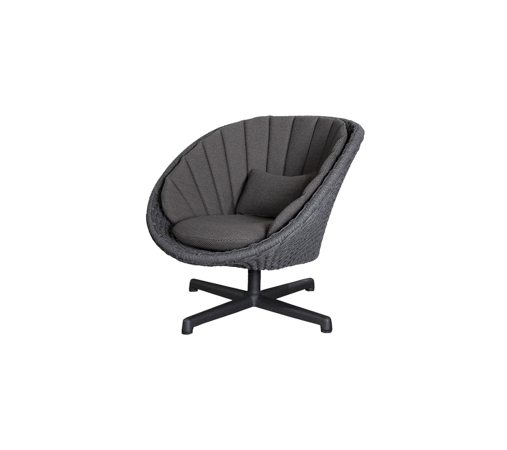 Peacock lounge chair w/swivel aluminium base