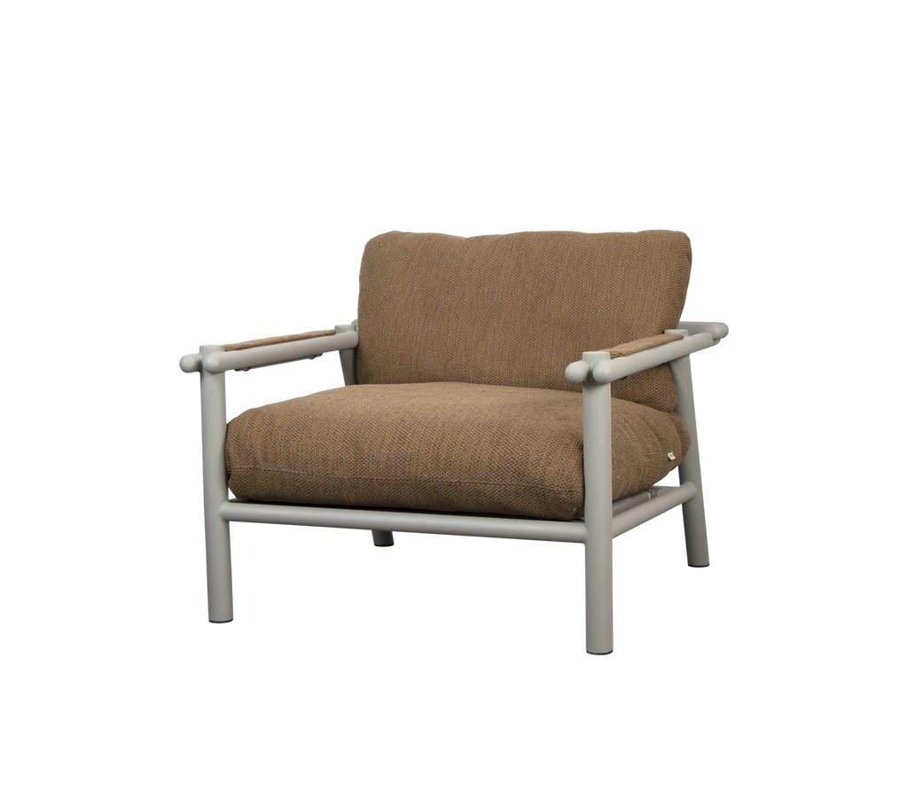 Sticks lounge chair