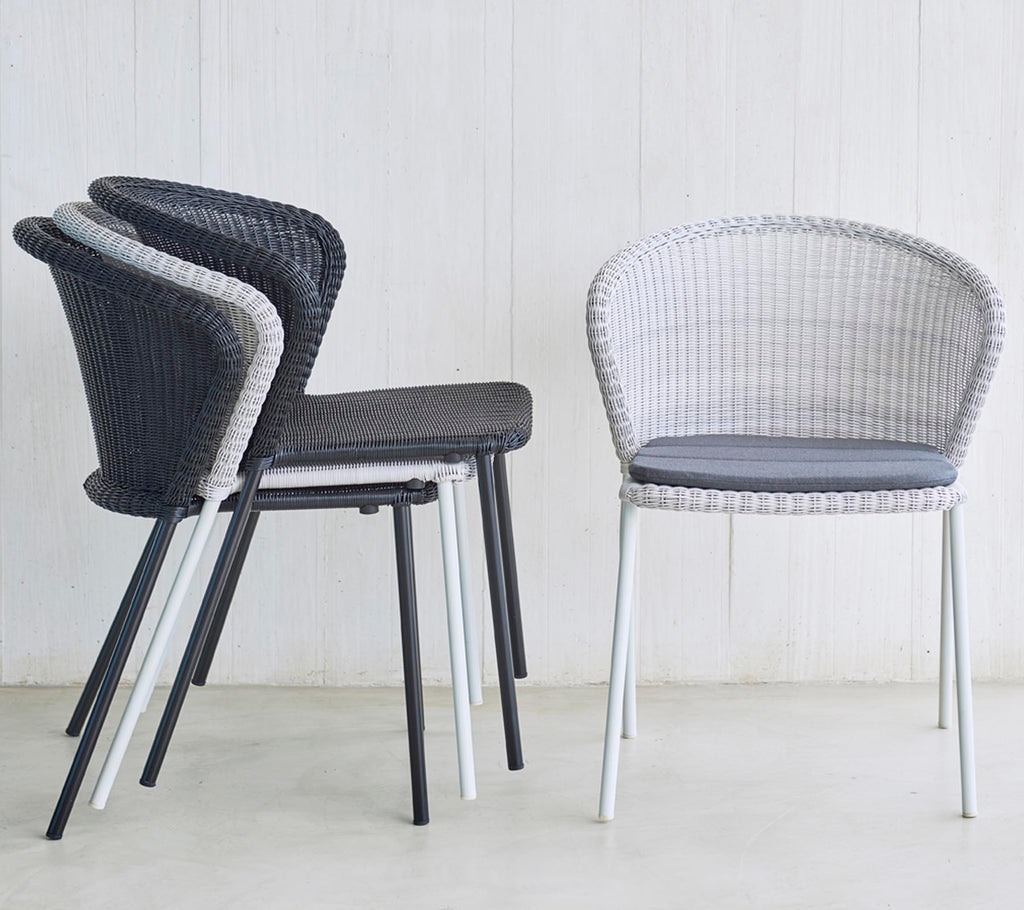 Lean chair, stackable, Cane-line Weave 5410